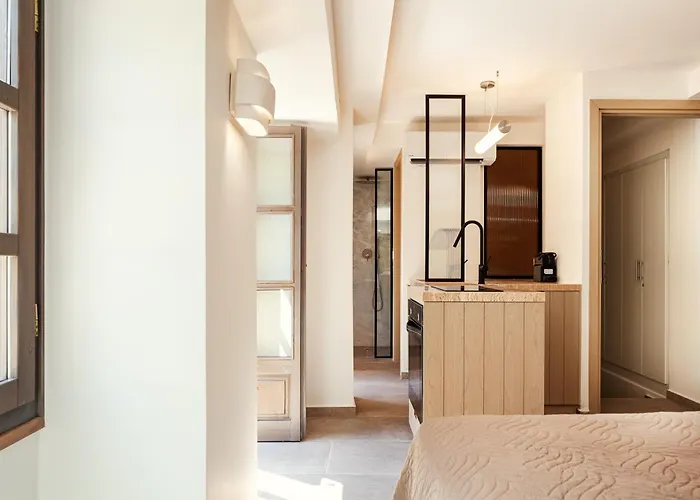 Апартаменты Sea Path Vi Old Town Luxury Steps To Ретимно