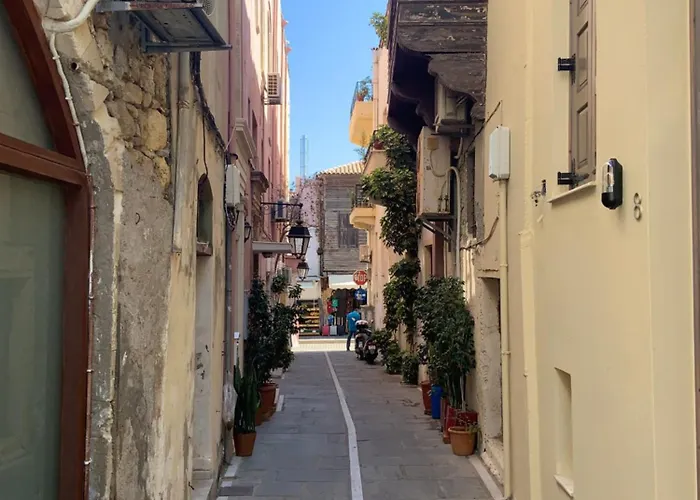 Апартаменты Sea Path Vi Old Town Luxury Steps To *